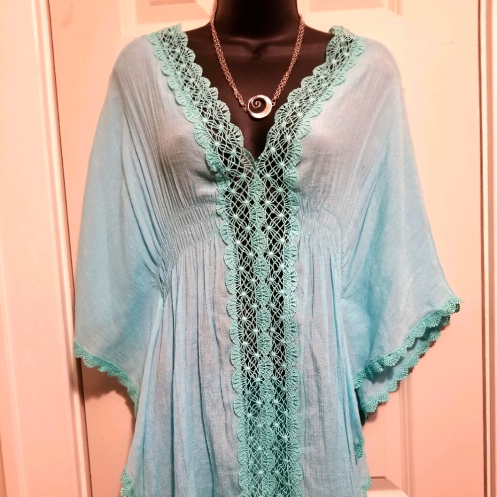 Baby blue top